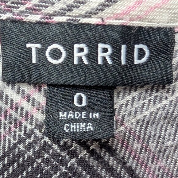 Torrid Women's Button down flannel shirt plus size 0 blouse Plaid top cozy chic - Picture 6 of 9